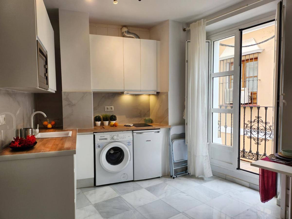 Apartment Lovely Center Apartments Seville - Balcony Lux Sol *